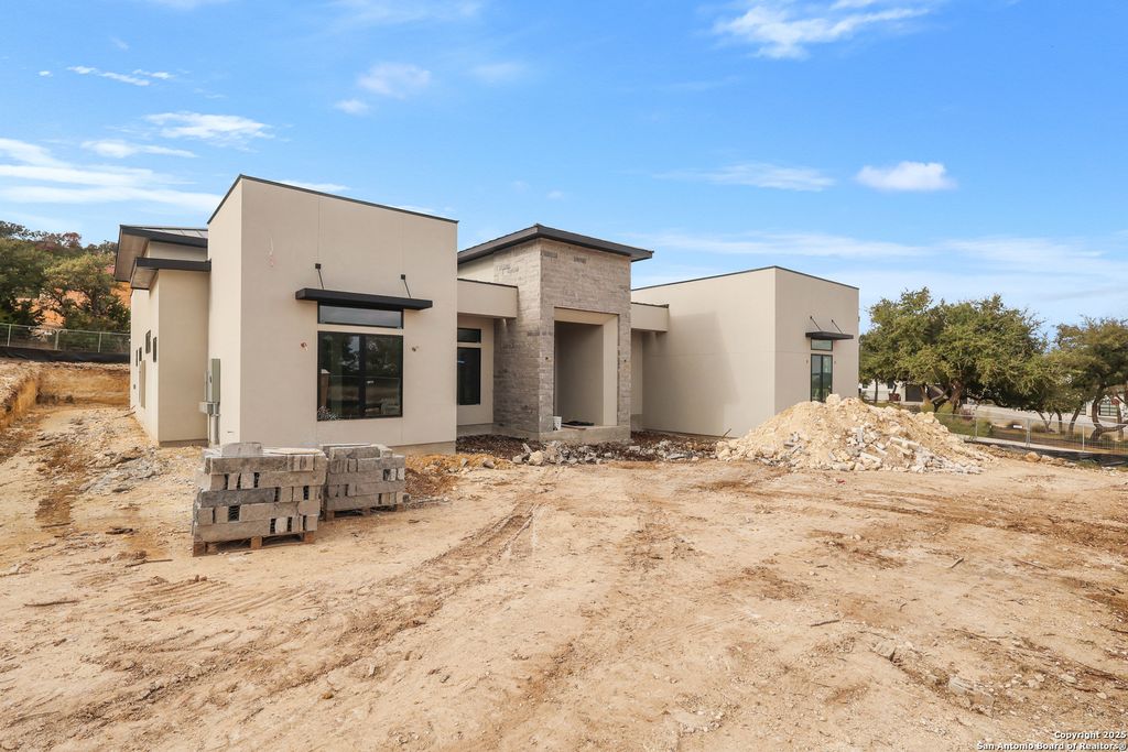 Photo of 23111 Tablerock, San Antonio, TX 78255 (MLS # 1930194)