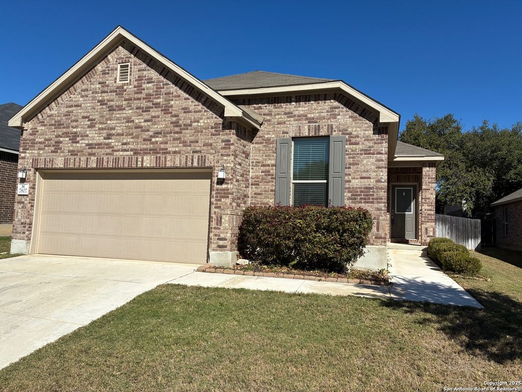 Photo of 7807 Vejer, Boerne, TX 78015 (MLS # 1922182)