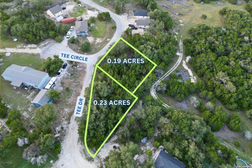 Photo of 0 TEE DR, Spring Branch, TX 78070 (MLS # 2008133)