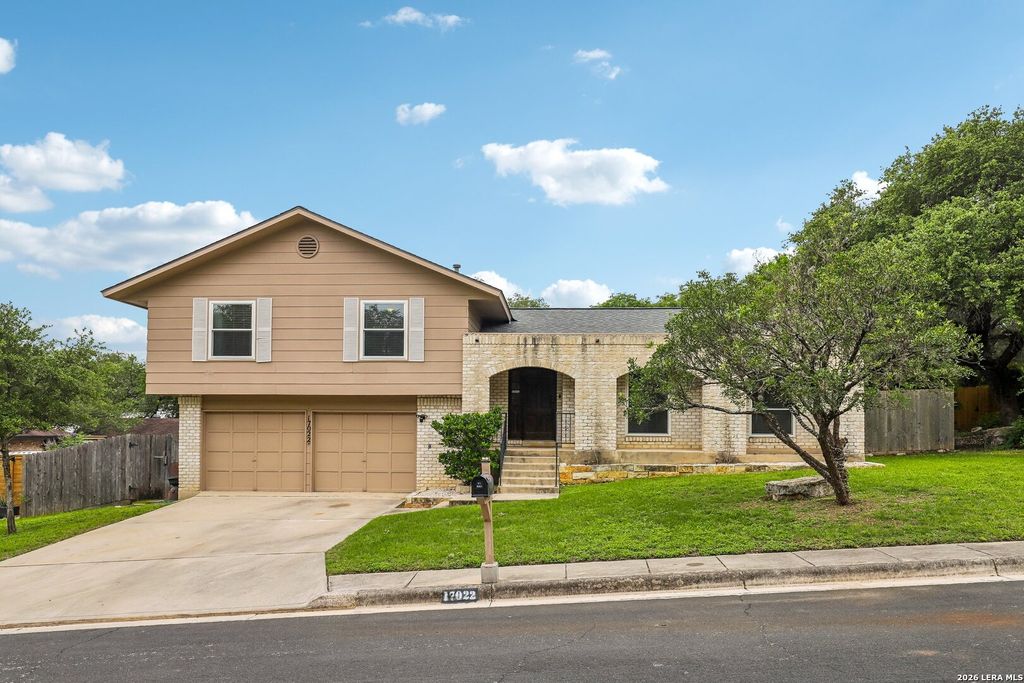 Photo of 17022 Turkey Point, San Antonio, TX 78232 (MLS # 2000846)