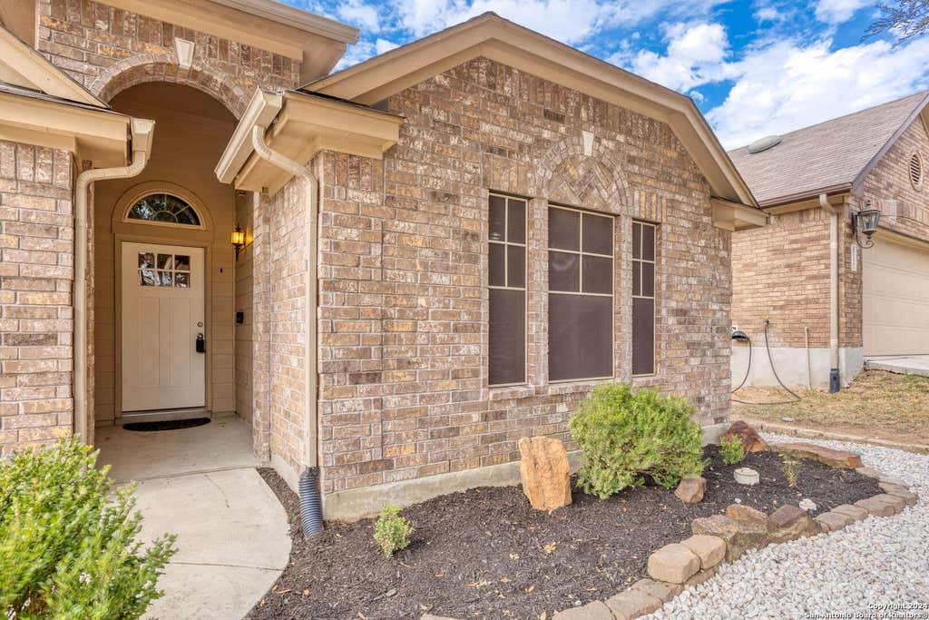 Photo of 809 LASERRA, Cibolo, TX 78108 (MLS # 2009849)
