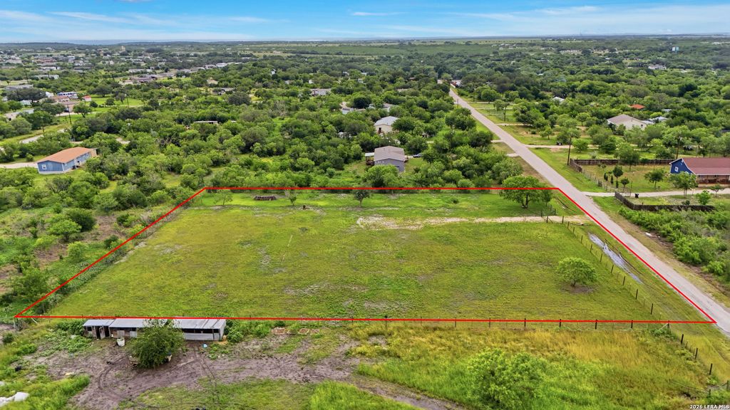 Photo of 4647 County Road, Hondo, TX 78861 (MLS # 1971126)
