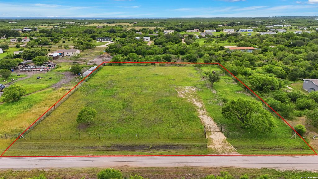 Photo of 4647 County Road, Hondo, TX 78861 (MLS # 1971126)
