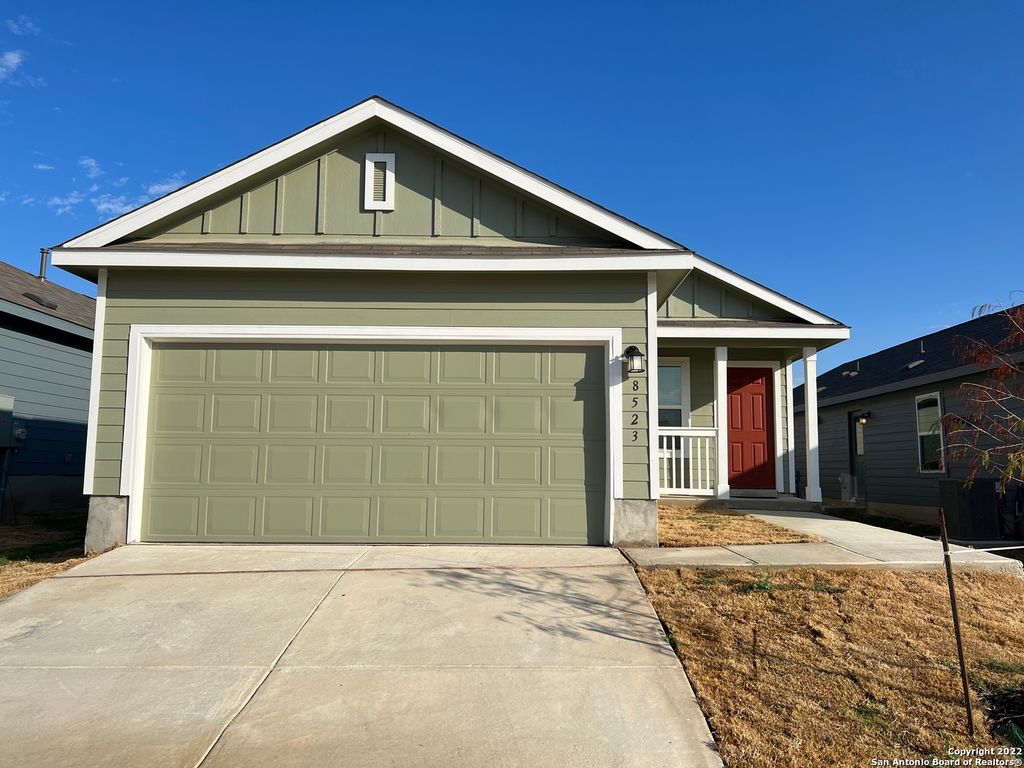 Photo of 8523 Grosbeak Cove, San Antonio, TX 78245 (MLS # 1925962)