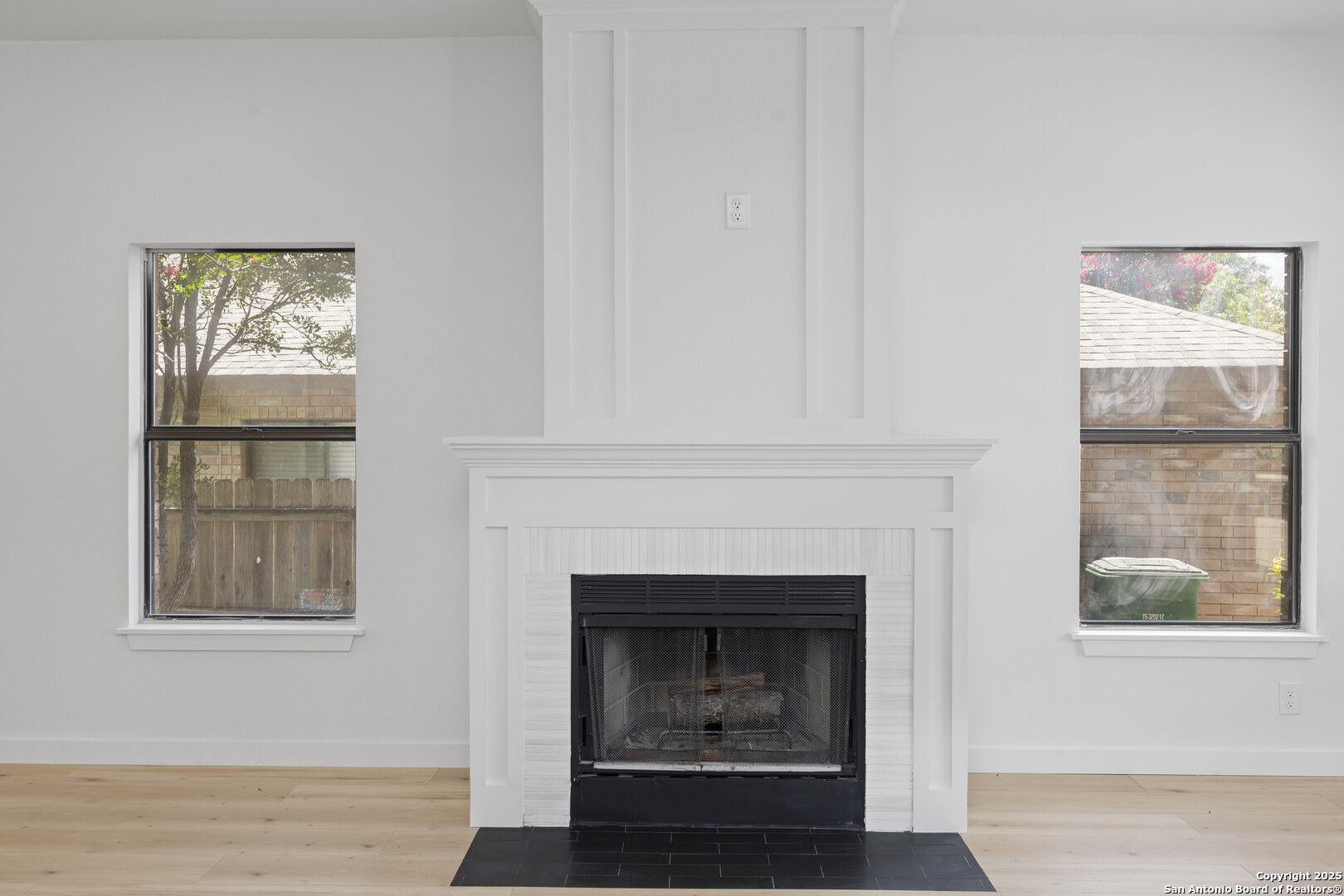 3406 Maitland