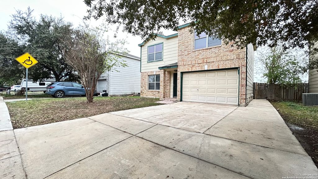 Photo of 3527 CANDLEHEAD LN, San Antonio, TX 78244 (MLS # 1926298)