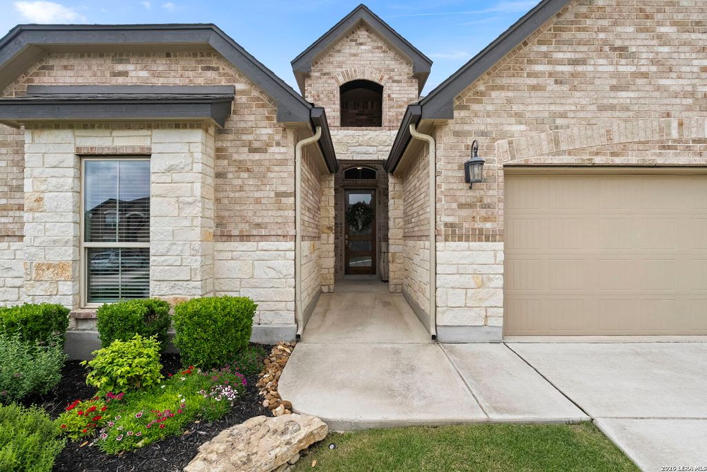 Photo of 8220 Scarlet Gaura, Boerne, TX 78015 (MLS # 1959126)