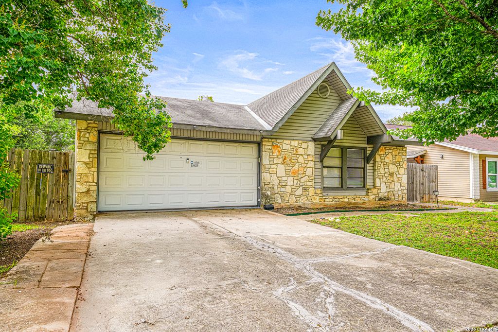 Photo of 4918 Dare, San Antonio, TX 78217 (MLS # 1990048)
