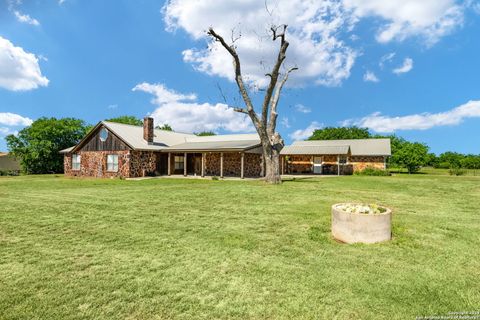 A home in Poteet