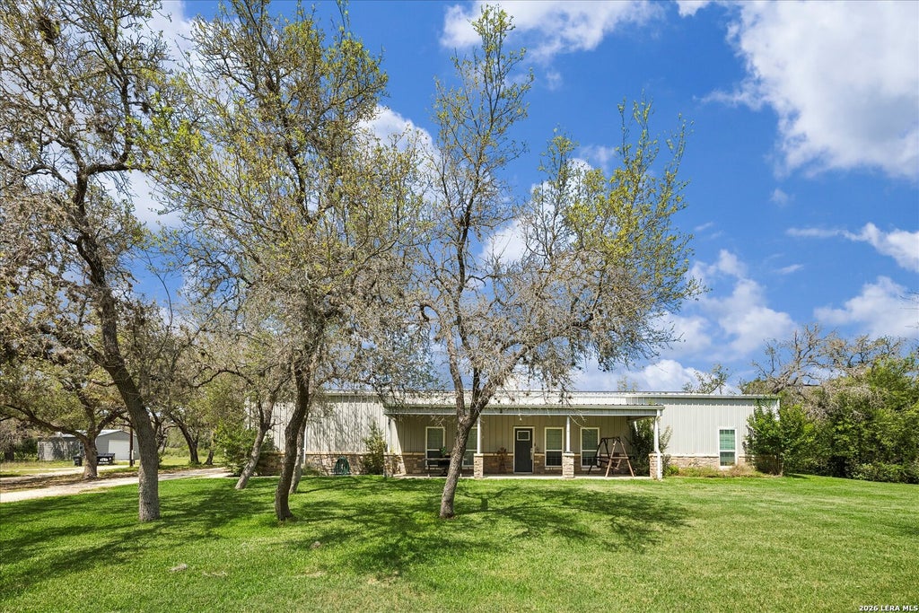Photo of 575 County Road 342, Hondo, TX 78861 (MLS # 1964256)