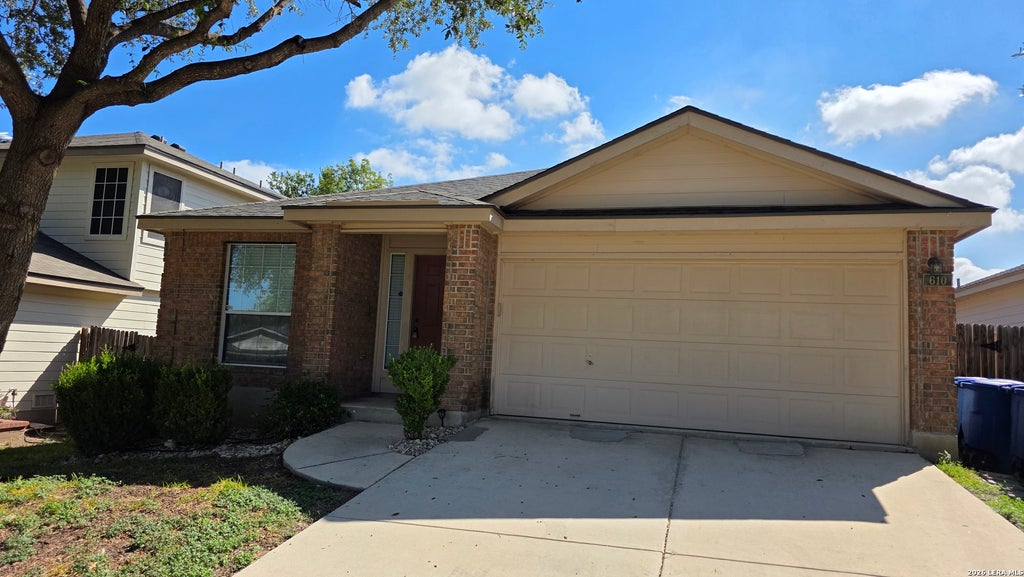 Photo of 610 GRANITE CLF, San Antonio, TX 78251 (MLS # 2018477)