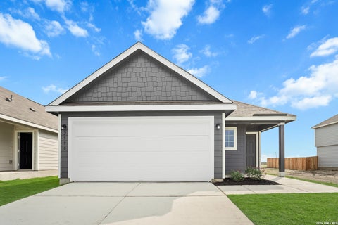 Property photo of 2590 Downsbury Road, New Braunfels, TX 78130