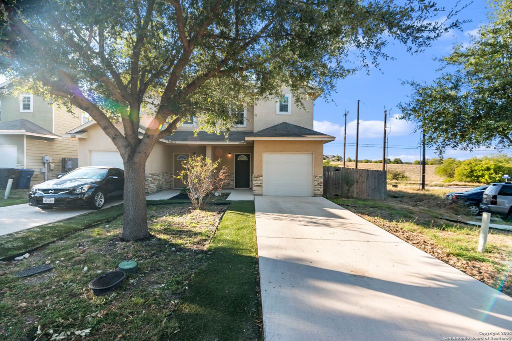 Photo of 6424 ATTUCKS LN, San Antonio, TX 78238 (MLS # 1842969)