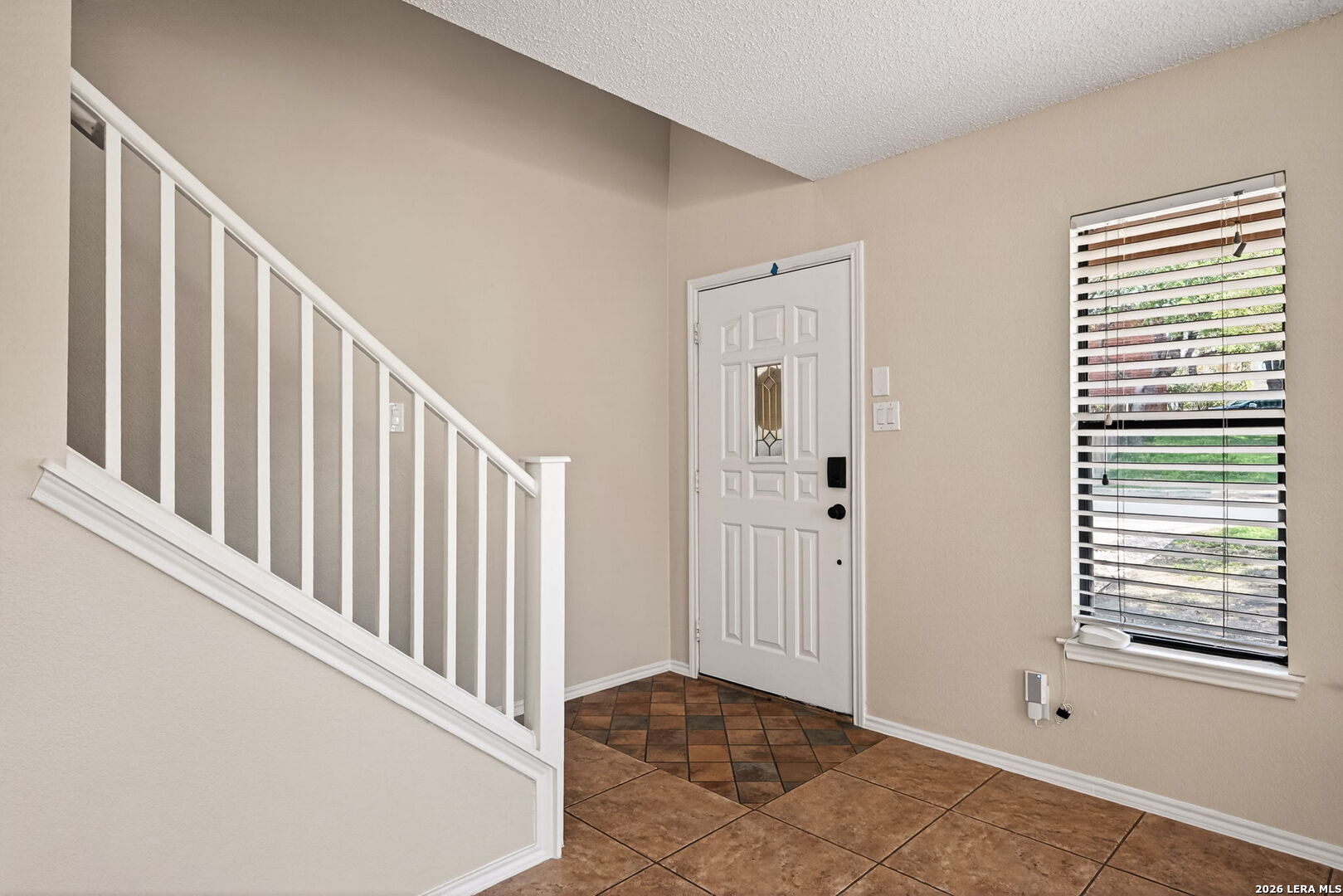 9302 LIMESTONE HL