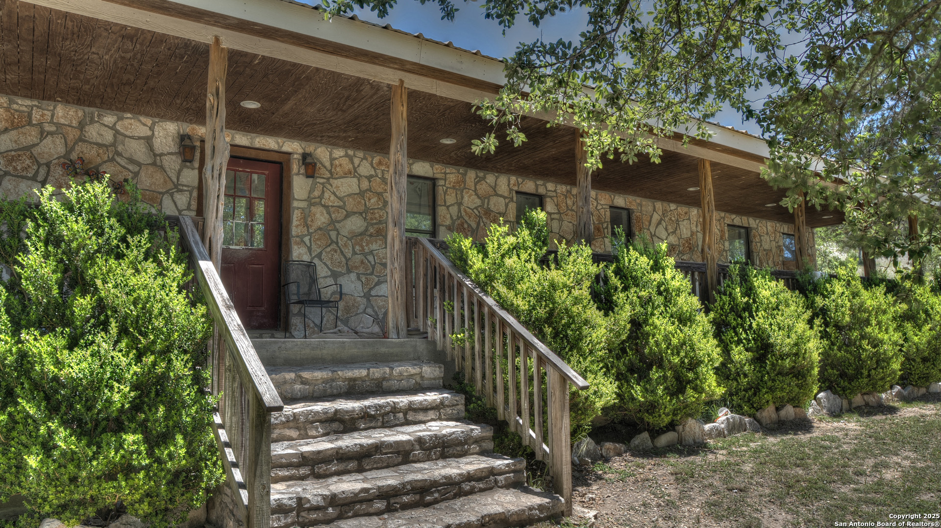121 David Rankin Rd