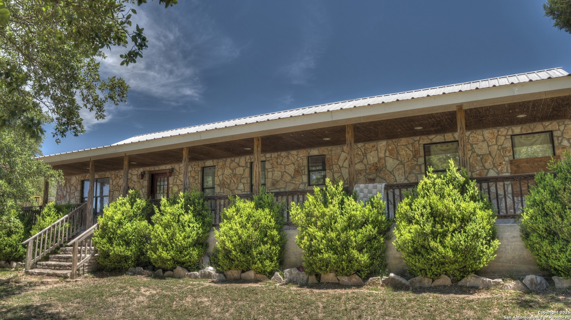 121 David Rankin Rd