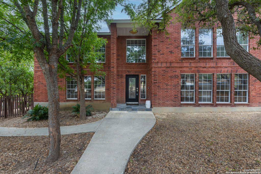 Photo of 800 Hop Tree, San Antonio, TX 78260 (MLS # 1918328)