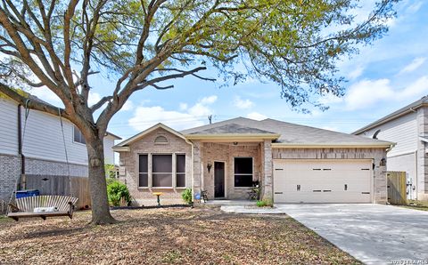 Photo of 248 Cloud Crossing, Cibolo, TX 78108 (MLS # 1952569)