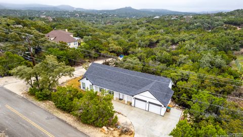 524 Flaman Canyon Lake TX 78133