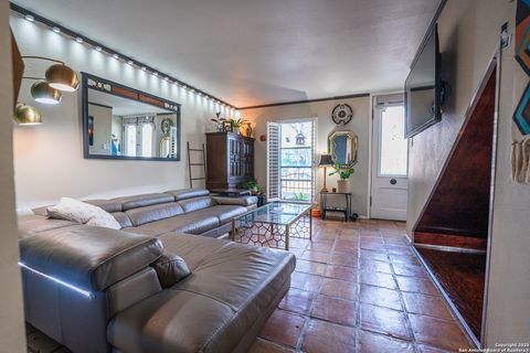 Tiny photo for 222 W Craig D #D, San Antonio, TX 78212 (MLS # 1927035)