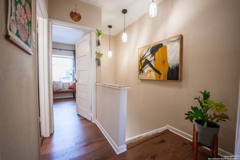 Tiny photo for 222 W Craig D #D, San Antonio, TX 78212 (MLS # 1927035)