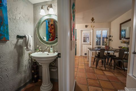 Tiny photo for 222 W Craig D #D, San Antonio, TX 78212 (MLS # 1927035)