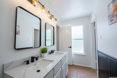 Tiny photo for 9251 ENCINO VLG, San Antonio, TX 78250 (MLS # 1956462)