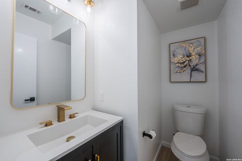 Tiny photo for 9251 ENCINO VLG, San Antonio, TX 78250 (MLS # 1956462)