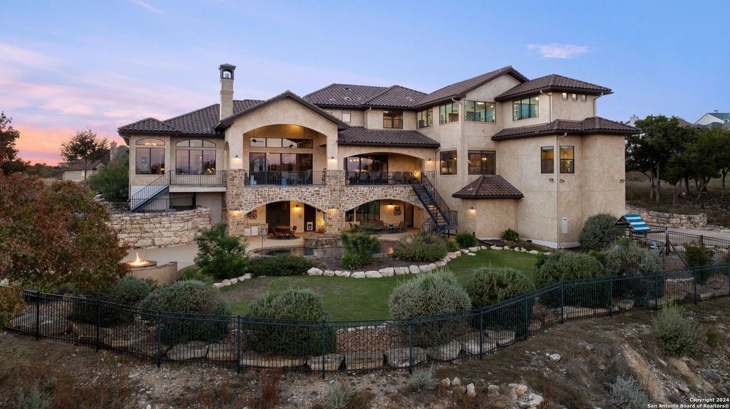 Photo of 1039 Bluewater Place, Spring Branch, TX 78070 (MLS # 1926914)