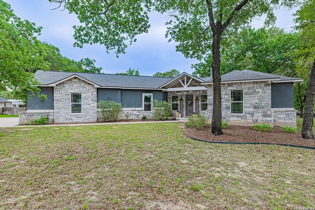 Photo of 263 CIBOLO RIDGE DR, La Vernia, TX 78121 (MLS # 1962904)