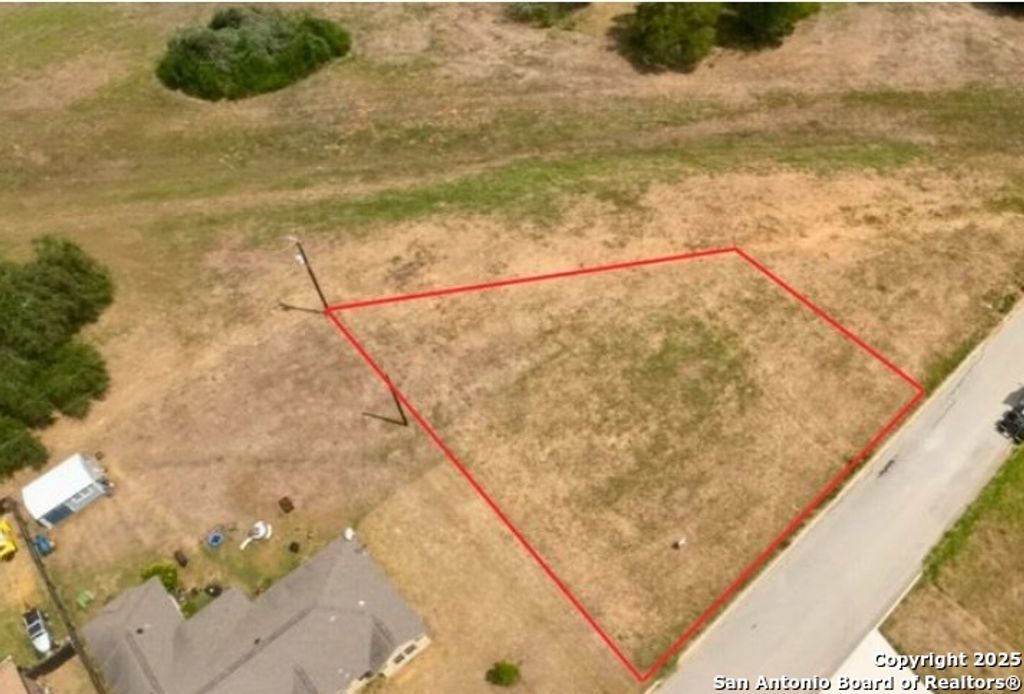 Photo of 149 Parkcrest, Floresville, TX 78114 (MLS # 1847016)