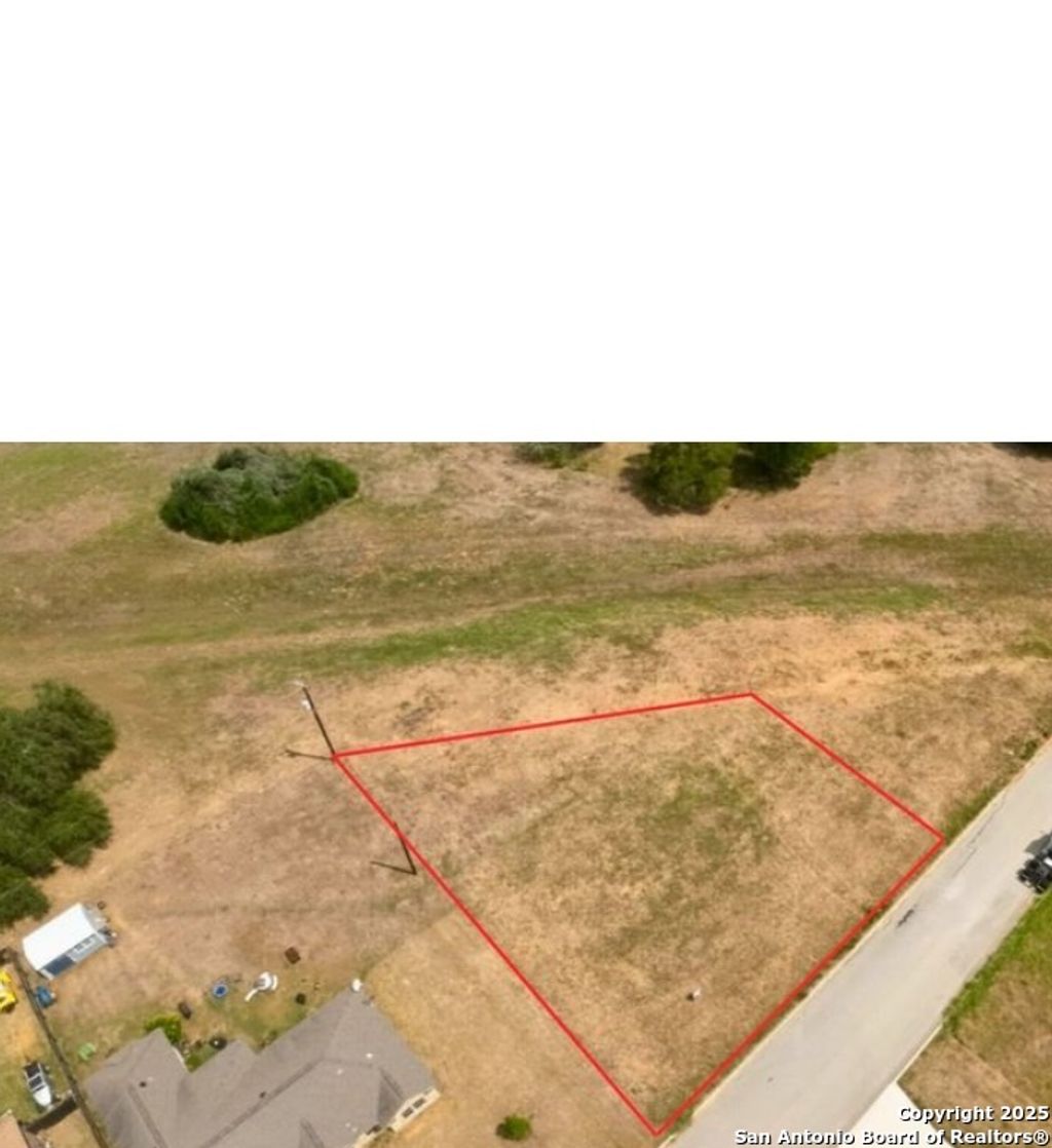 Photo of 149 Parkcrest, Floresville, TX 78114 (MLS # 1847016)