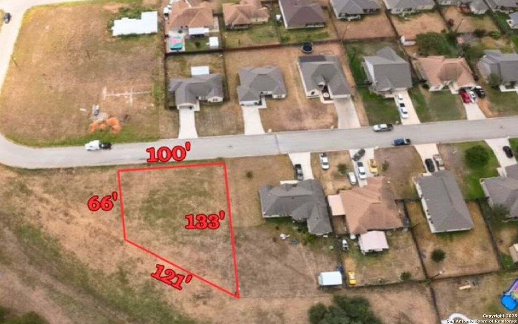 Photo of 149 Parkcrest, Floresville, TX 78114 (MLS # 1847016)