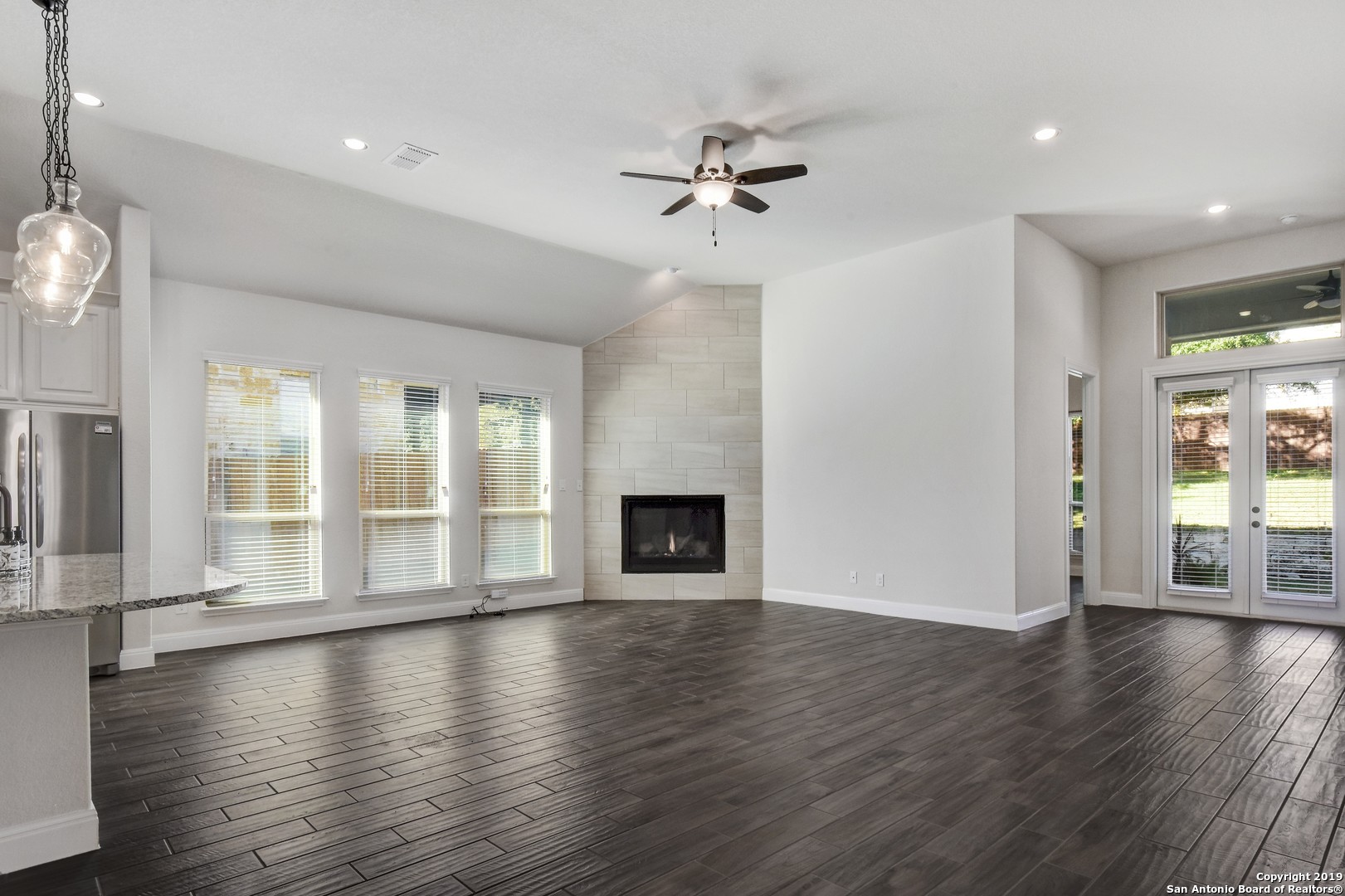 12423 LAKE WHITNEY