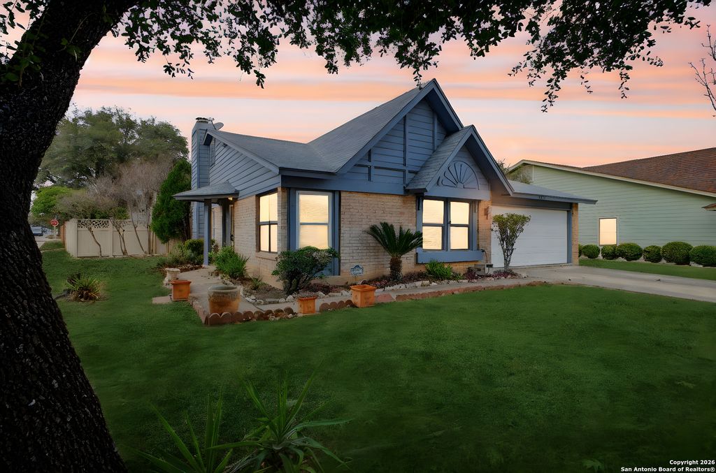 Photo of 9055 Levelland, San Antonio, TX 78251 (MLS # 1937369)