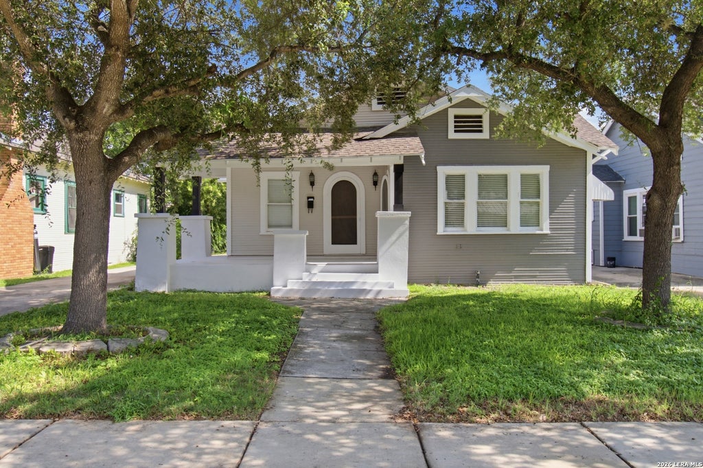 Photo of 1130 Schley, San Antonio, TX 78210 (MLS # 1993534)