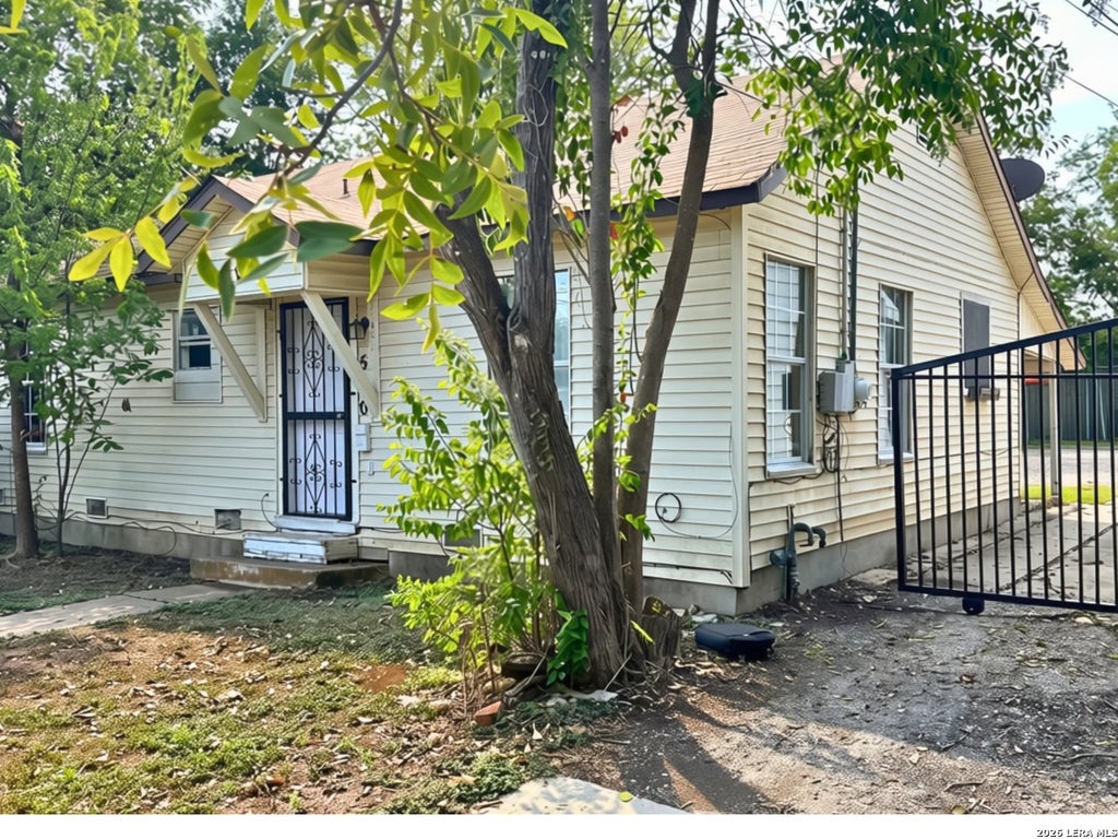 Photo of 550 Gulf, San Antonio, TX 78202 (MLS # 2022299)