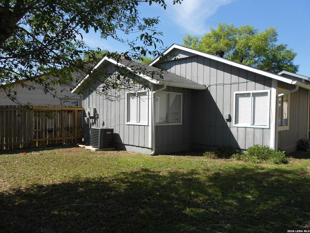 Photo of 9566 Bowen, San Antonio, TX 78250 (MLS # 1954799)
