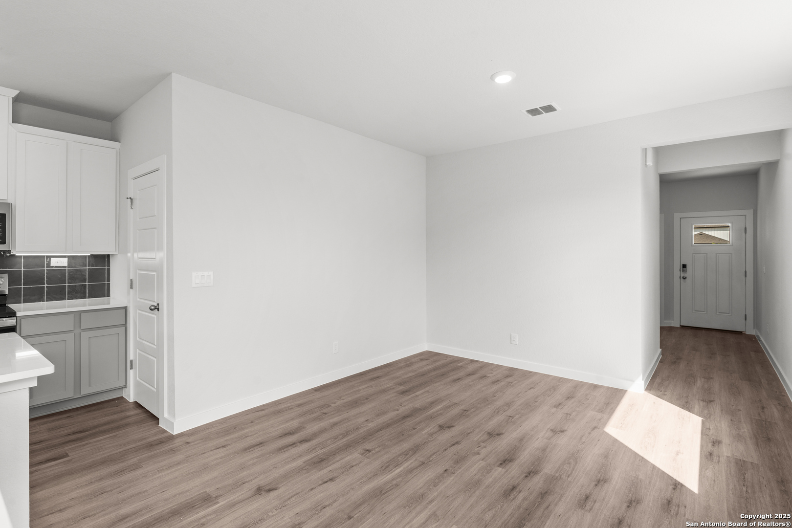 761 Whitman Street