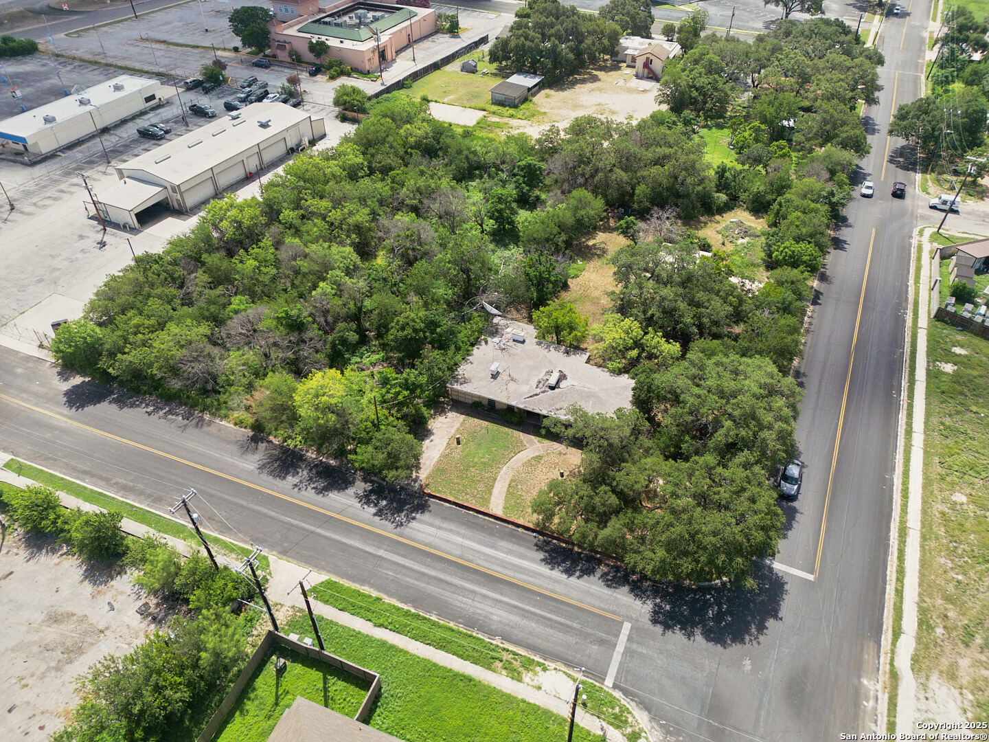 5400 Thistle Dr.