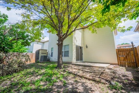 Tiny photo for 5 Stallion Hls, San Antonio, TX 78238 (MLS # 1992899)