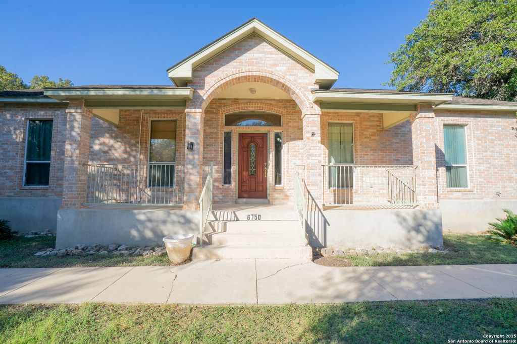 Photo of 6750 Circle Oak, Bulverde, TX 78163 (MLS # 1910615)