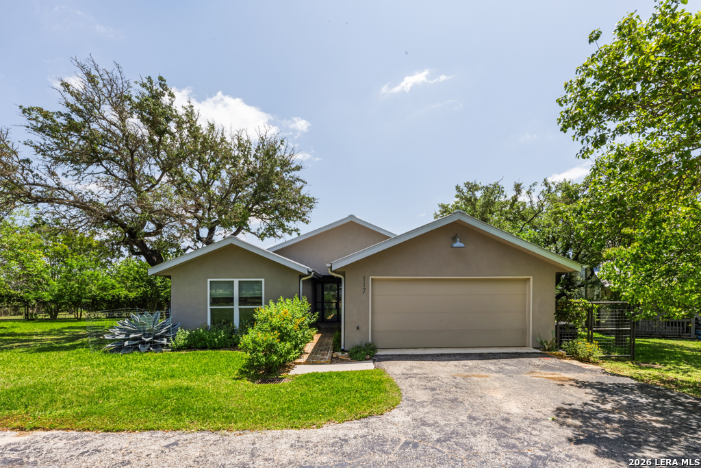 117 Woodland Blvd.
