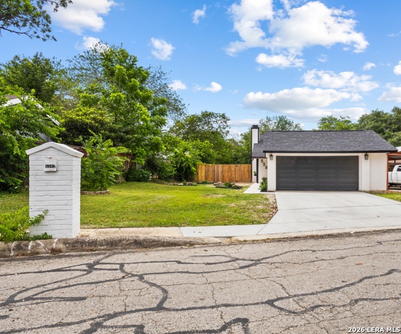 5582 Kissing Oak St.