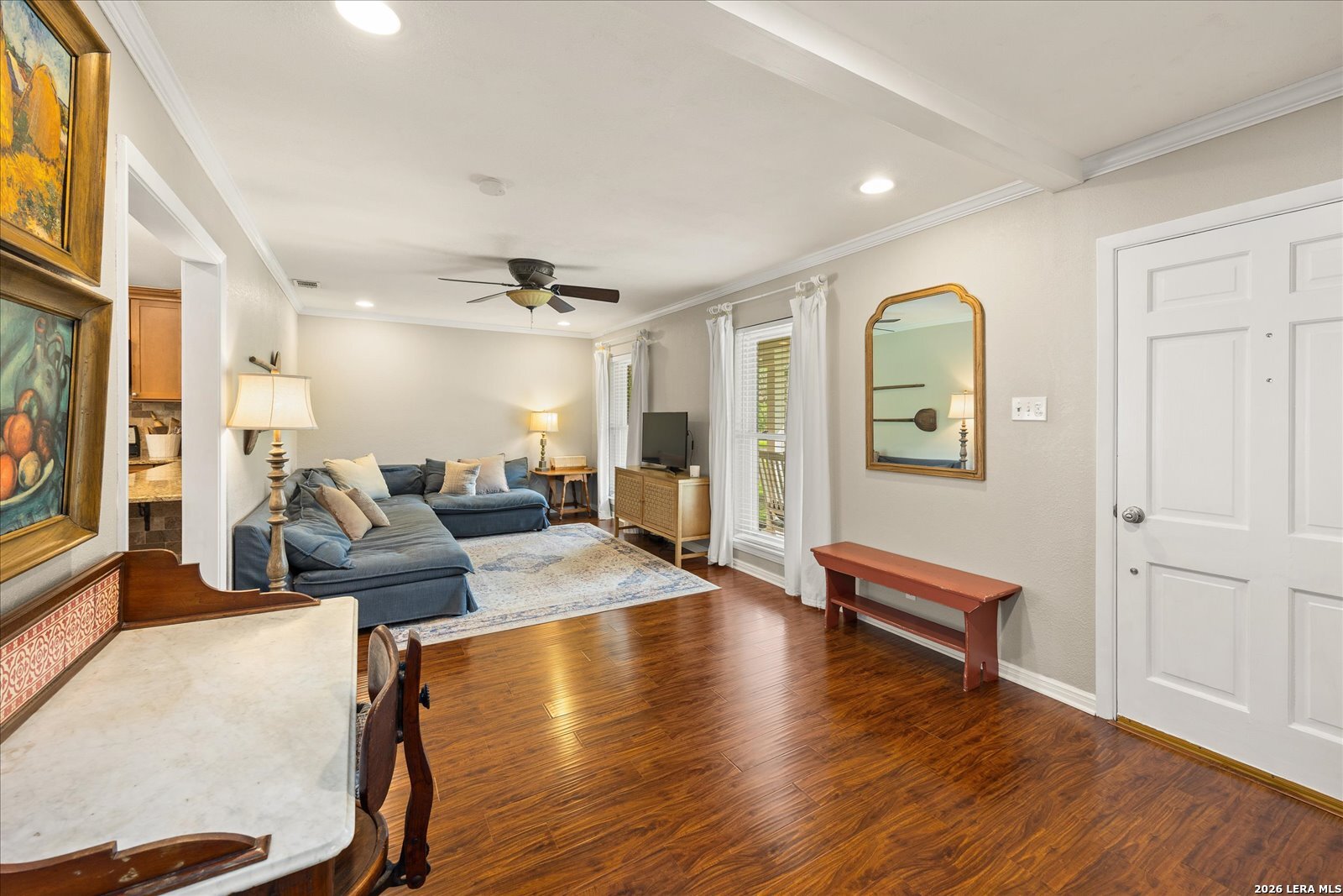 126 KENWOOD AVE