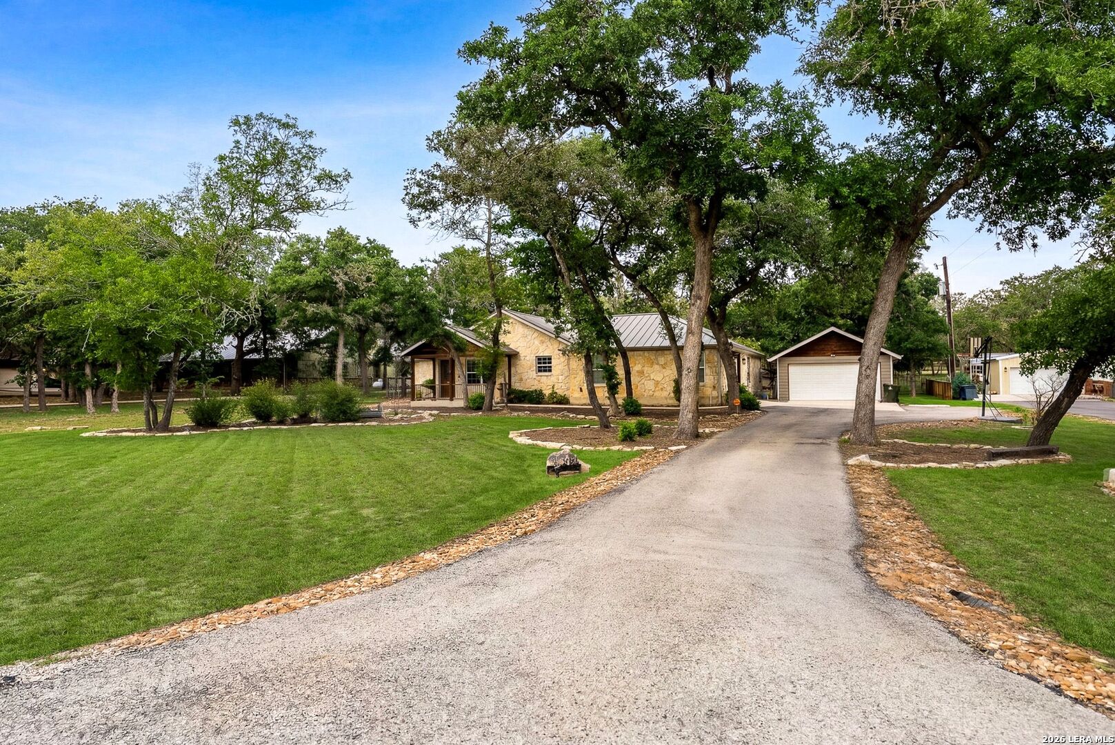 552 Jacobs Ln