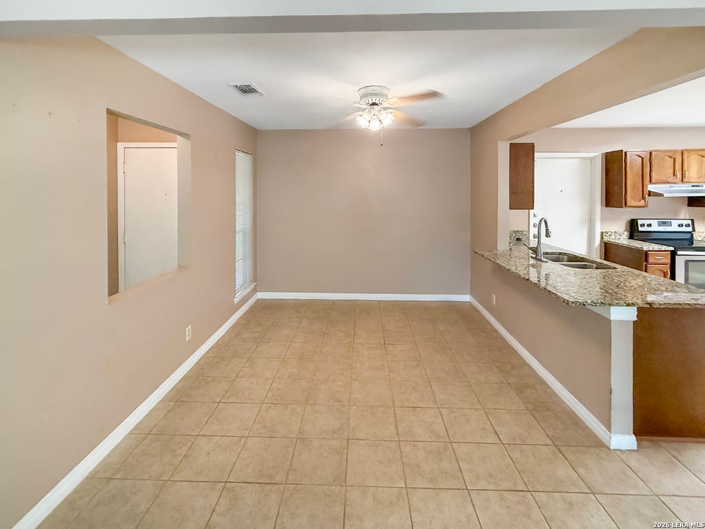 Photo of 5958 HIDDEN DALE ST, San Antonio, TX 78250 (MLS # 2006712)