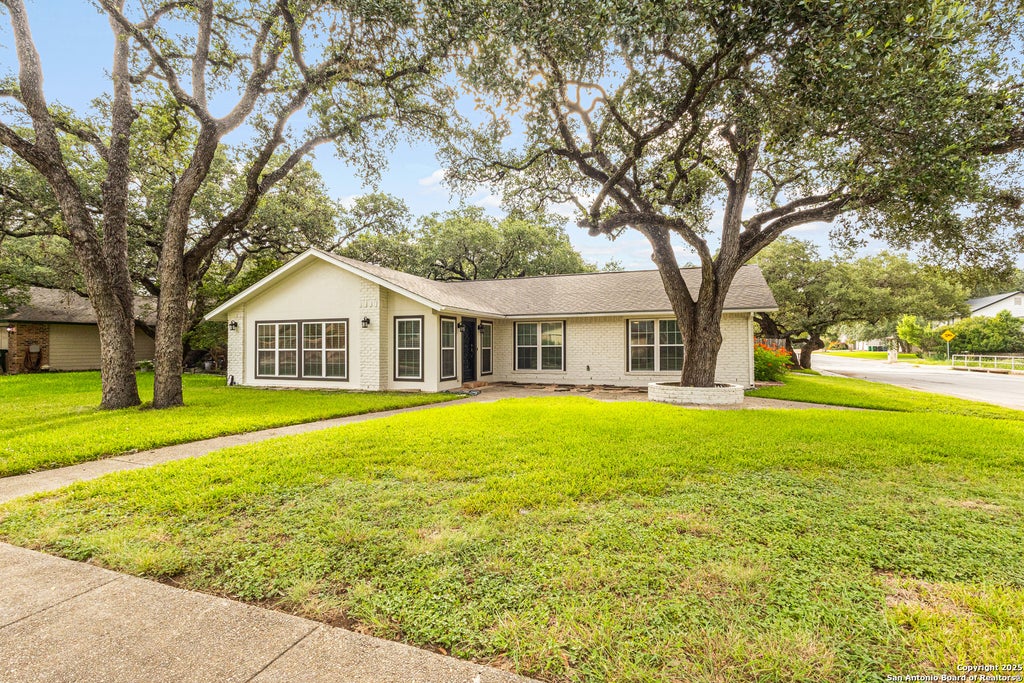 Photo of 14102 Red Maple, San Antonio, TX 78247 (MLS # 1885345)