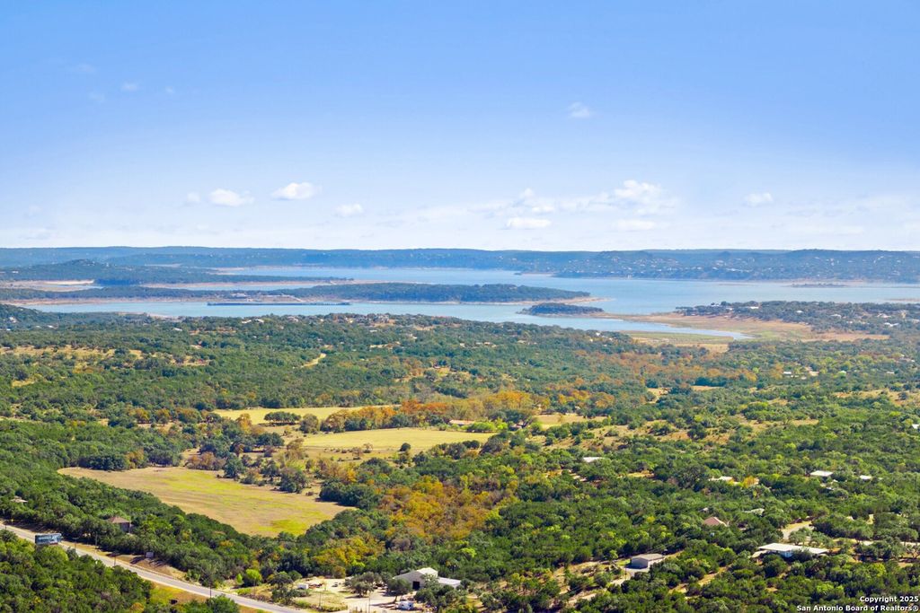 Photo of 1151 Fawn Valley Dr, Canyon Lake, TX 78133 (MLS # 1927110)