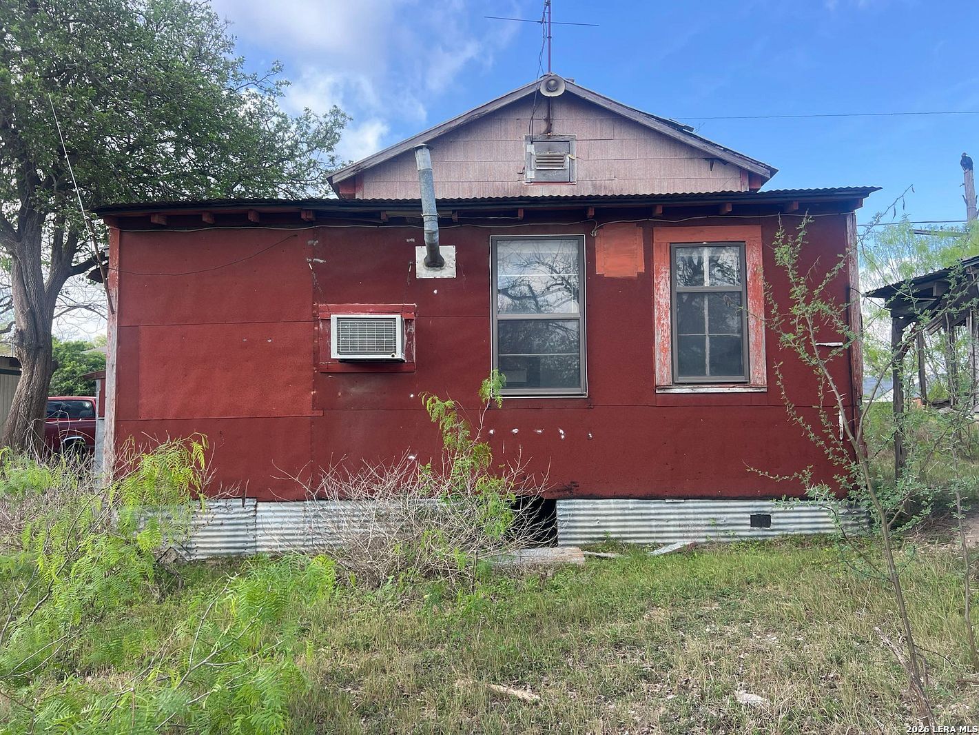 898 American Boulevard